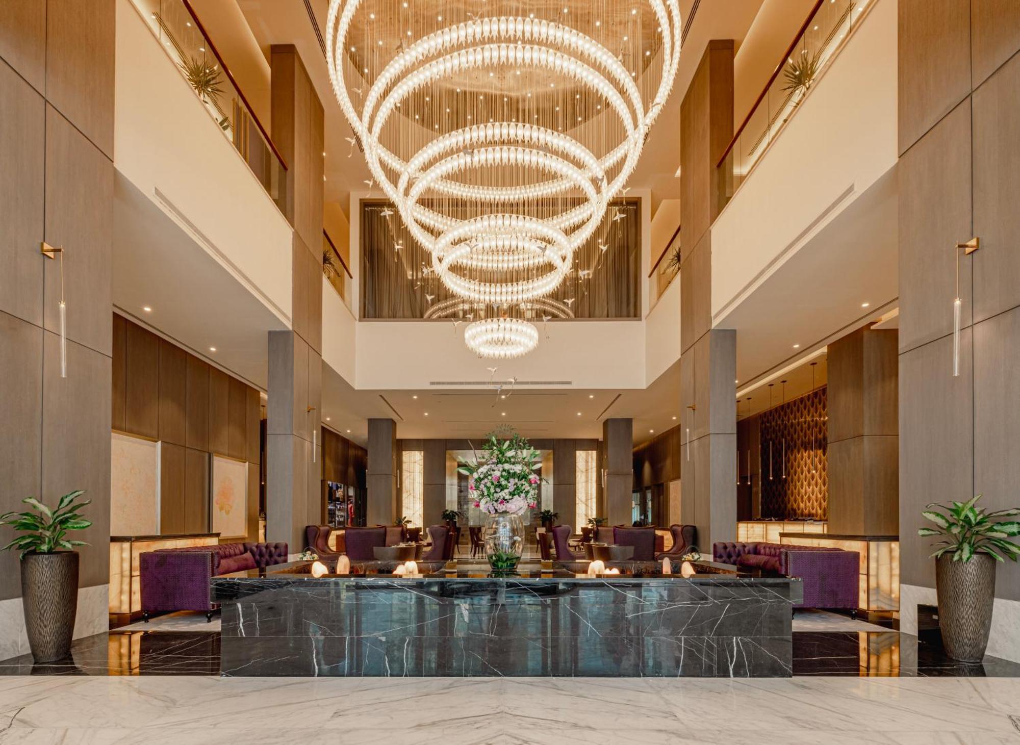 Khalidia Palace Hotel Dubai By Mourouj Gloria Exterior foto Lobby