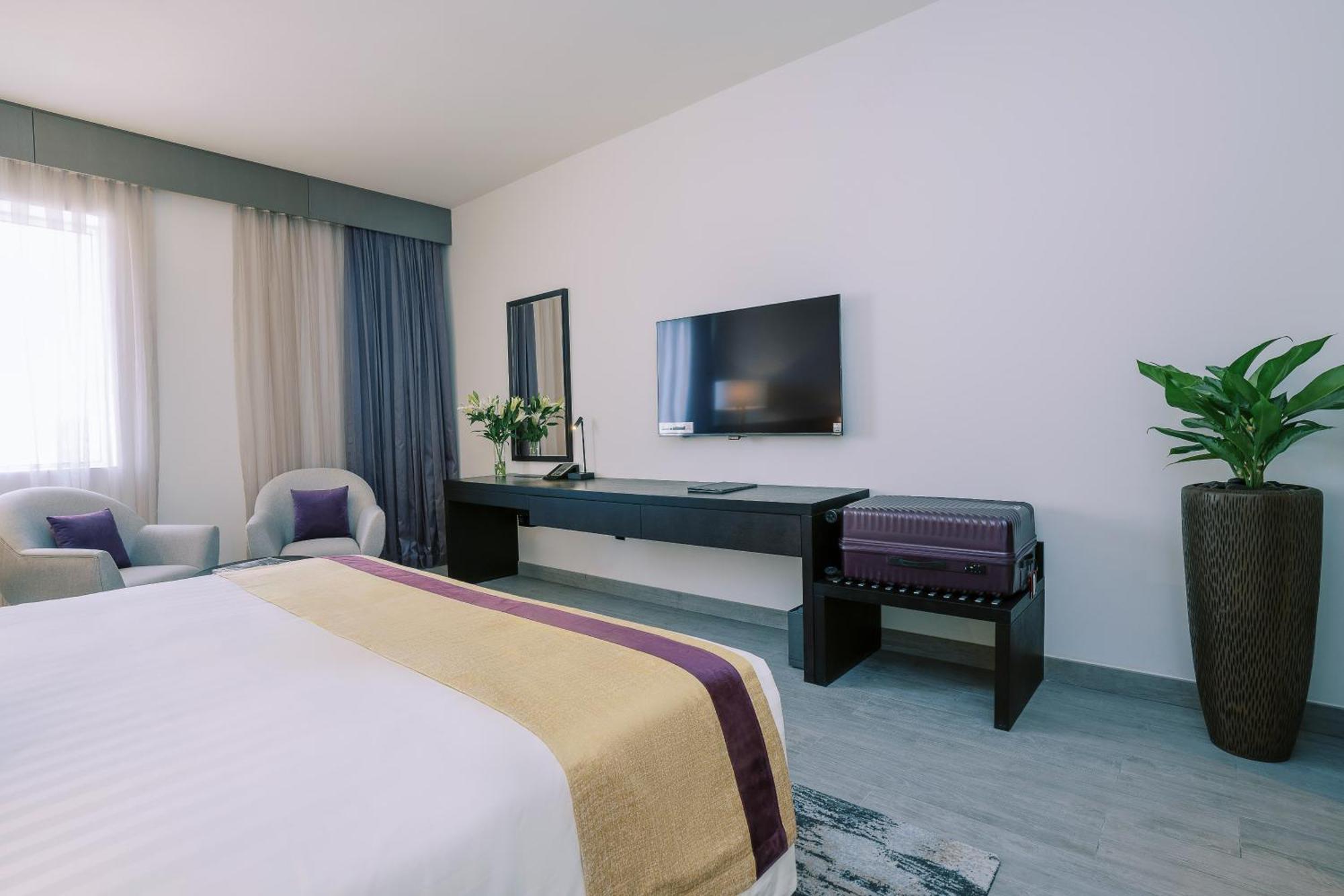 Khalidia Palace Hotel Dubai By Mourouj Gloria Exterior foto Deluxe room